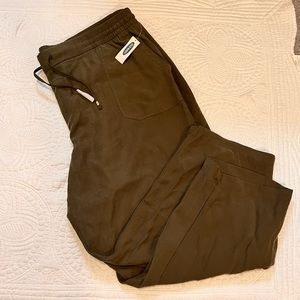 Old Navy pull on pants - 3x - olive green